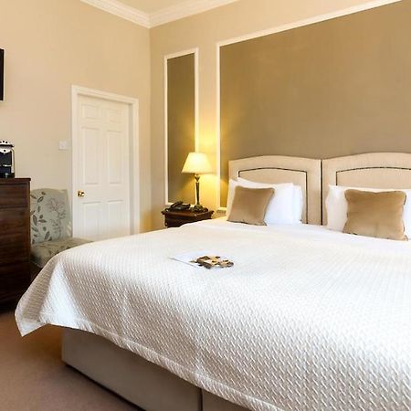 The Old Bank Town House Hotell Kinsale Exteriör bild